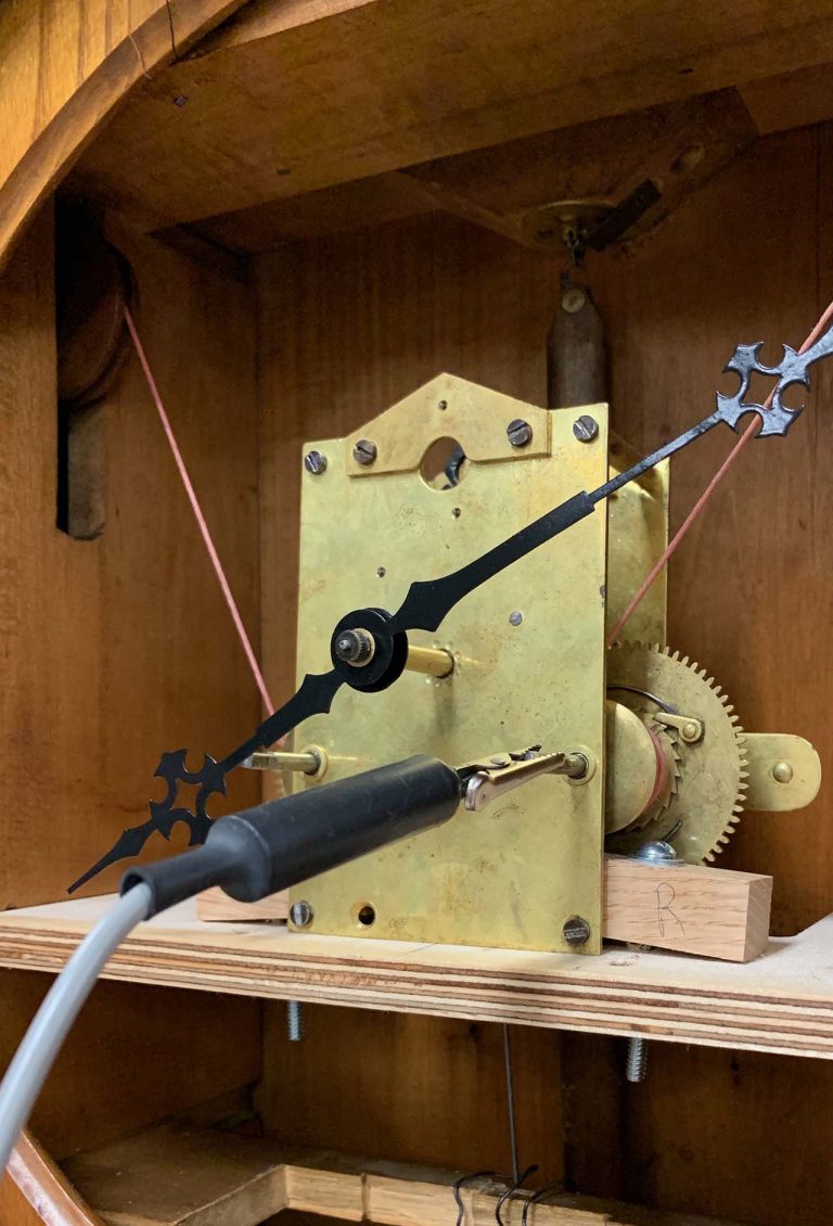 Timing a Clock With The TimeTrax 185 Minnesota Clocks & Watches